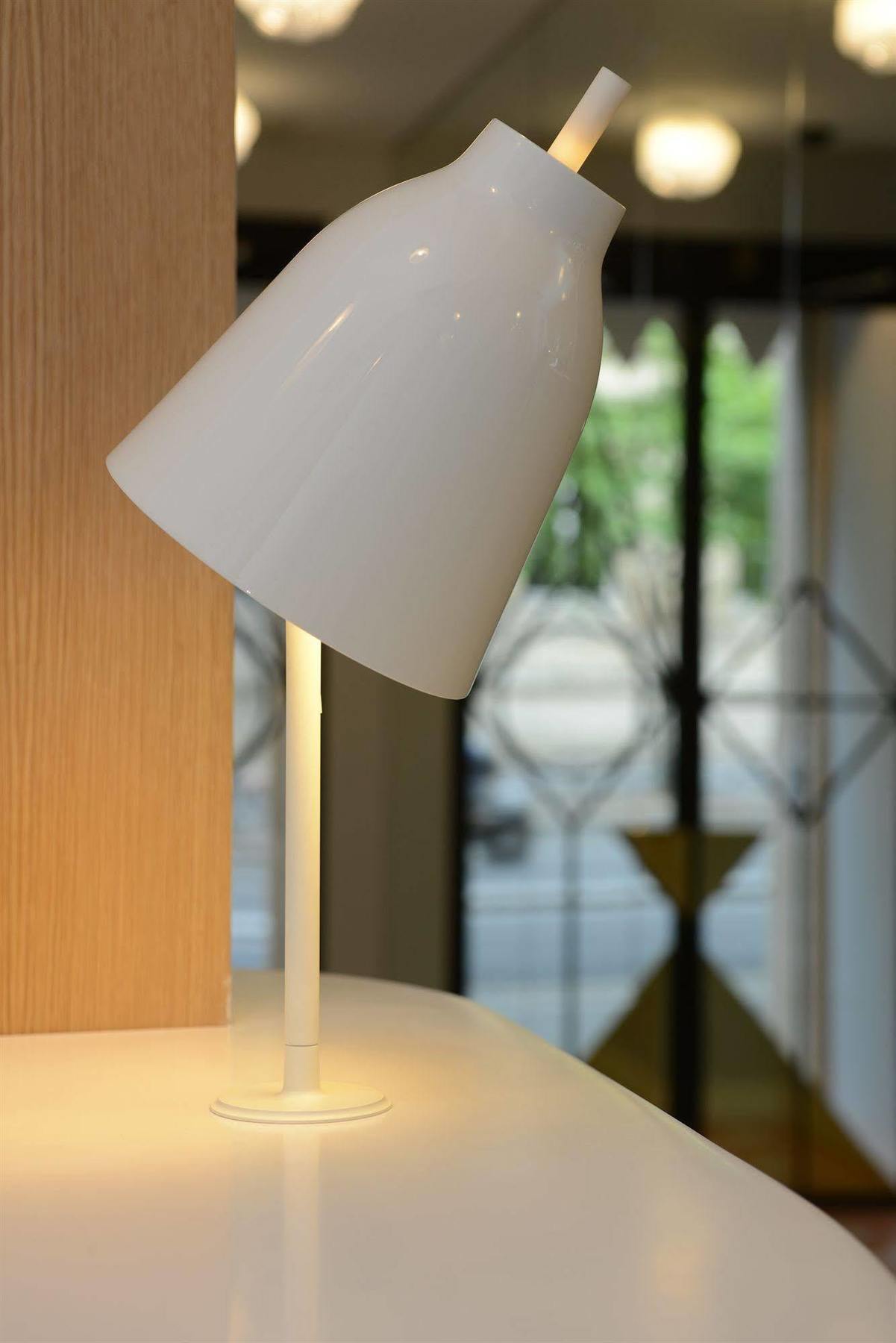 Hotel Le Lapin Blanc Paris Bagian luar foto
