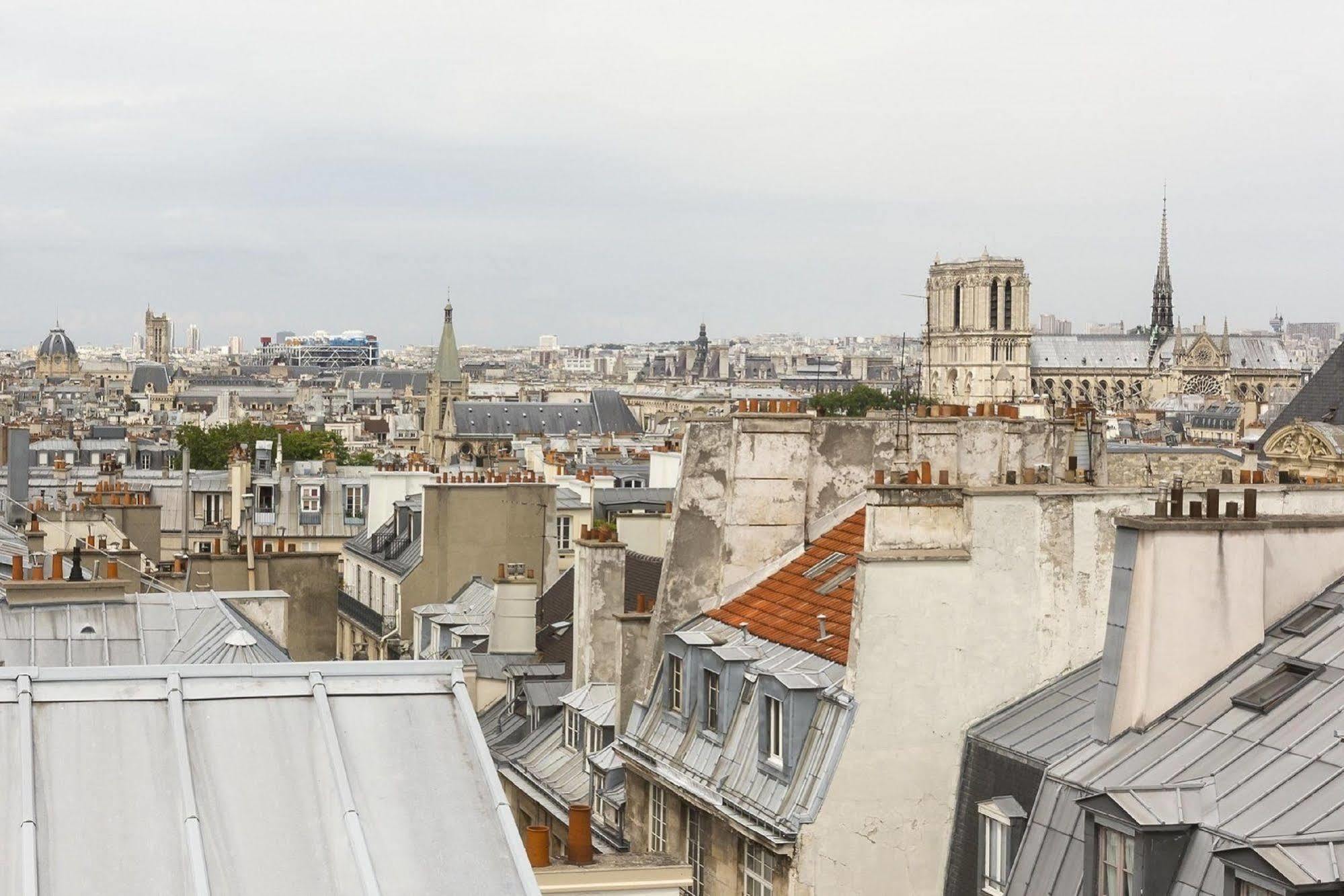 Hotel Le Lapin Blanc Paris Bagian luar foto